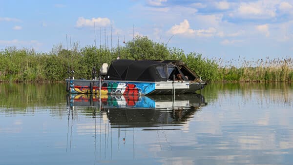 Auf Siluro am Lago Superiore