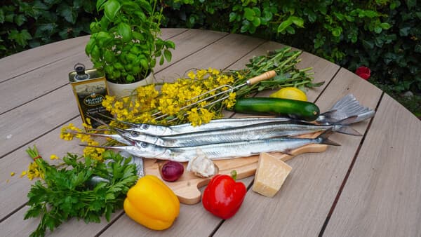 Hornhecht-Spieße mit Pesto-Verde